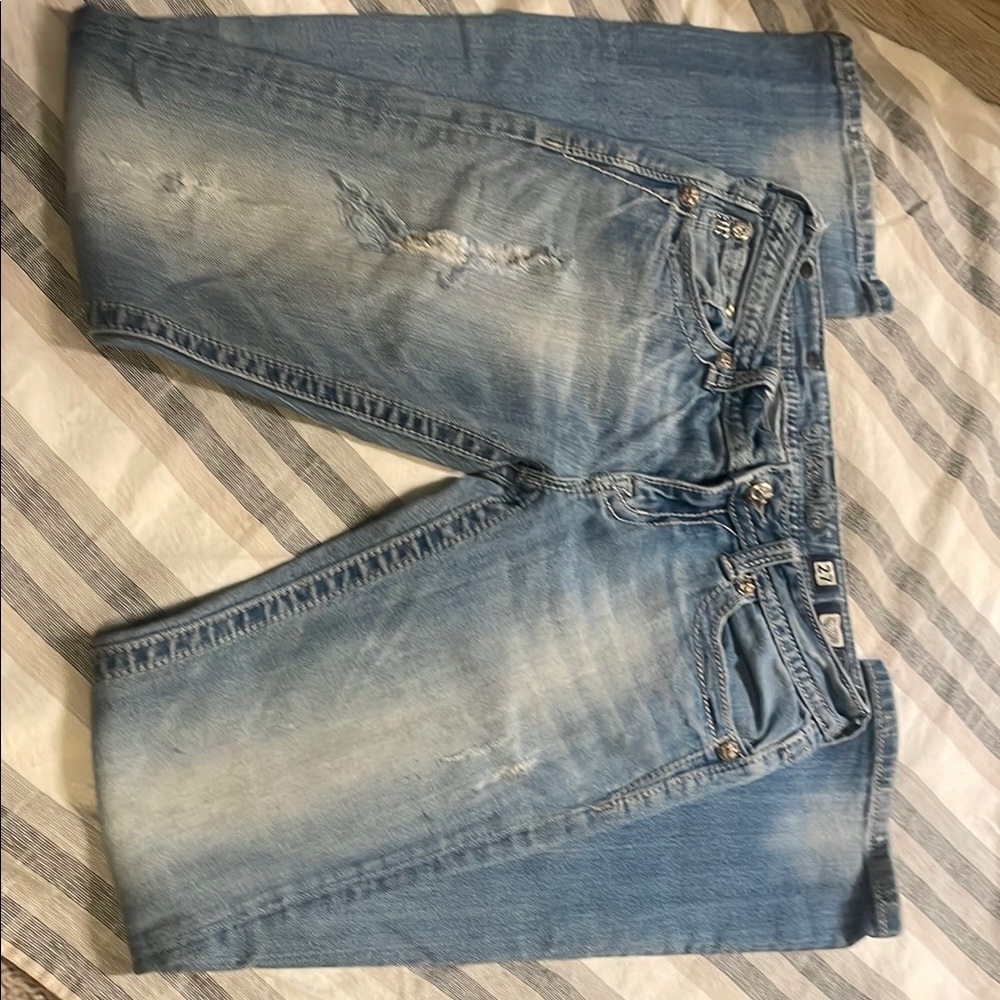 Women’s Light Blue Jeans